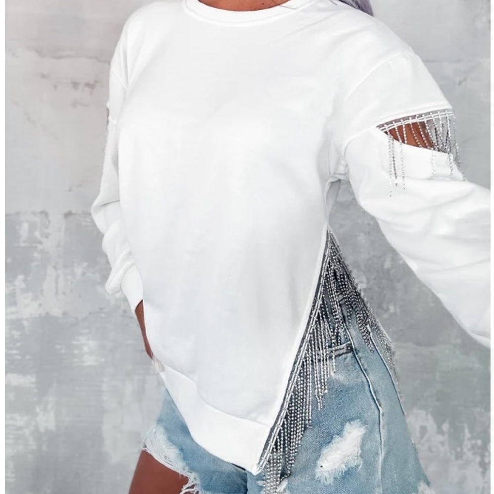 Women’s white sweat shirt with rhinestones
